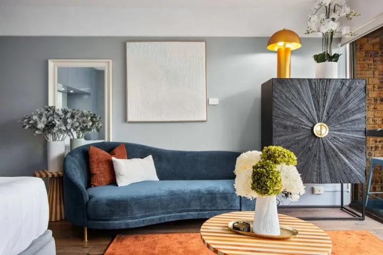 Chic Studio With Pool Overlooking the City — фото 4