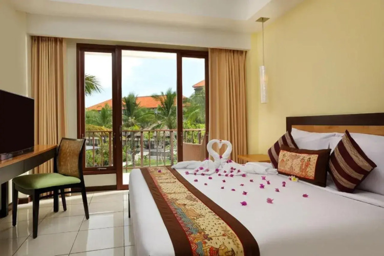 Lorin New Kuta Hotel