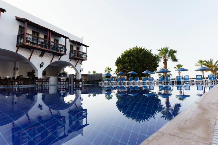 Costa Bitezhan Hotel — фото 5