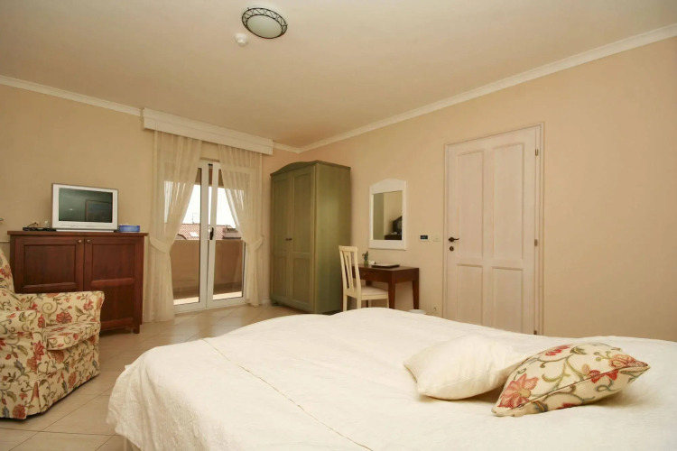 Abalone Hotel — фото 3