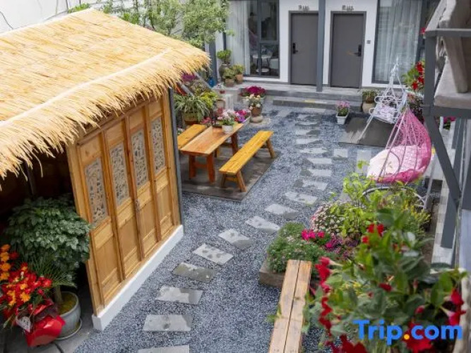 Junlan Tile House — фото 2