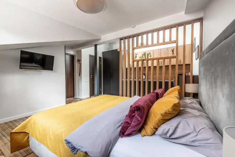 Stylish and Modern Cathedral Square Studio — фото 3