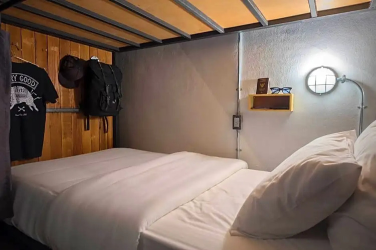 Banana Hostel Donmuang