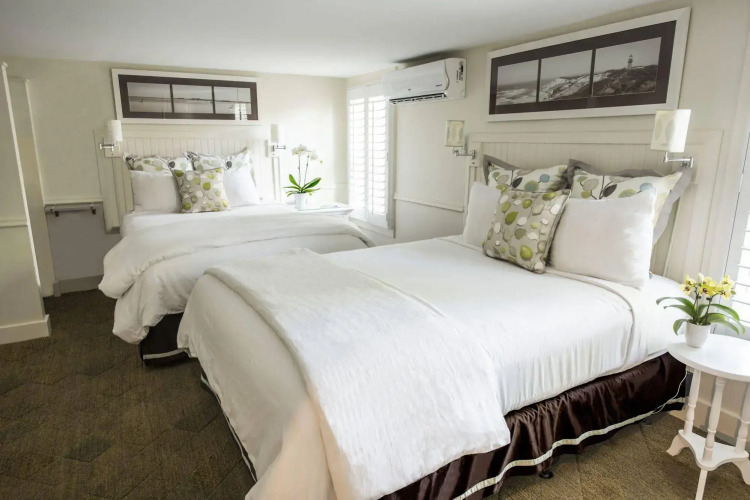 Vineyard Square Hotel & Suites — фото 4