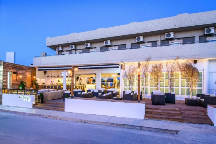 Despoina Apartments by Estia