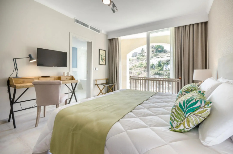 Cesca's Boutique Hotel — фото 4