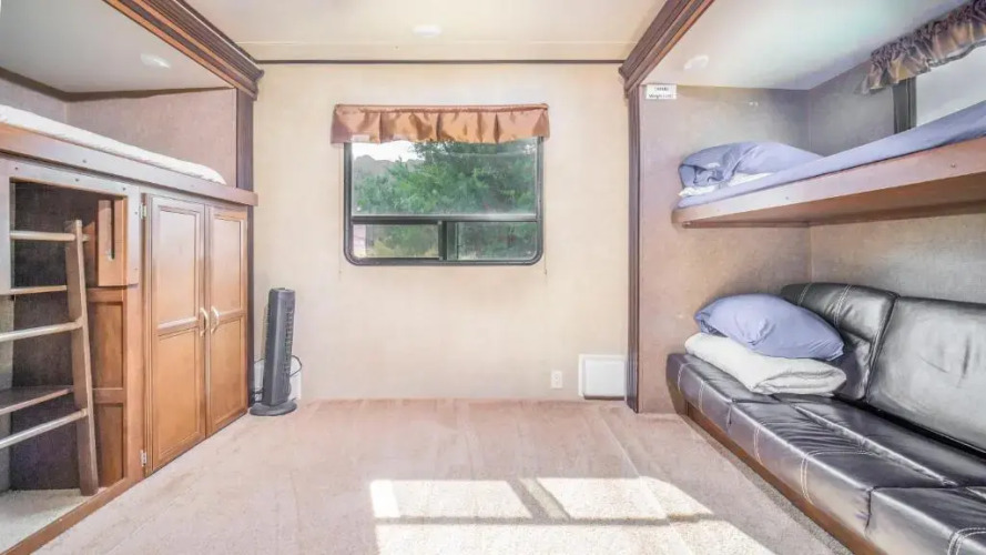 Destination RV IV Fully Setup OK44 — фото 2