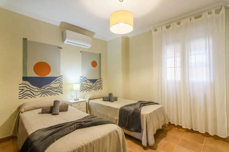 Beachfront Comfort With Terrace — фото 4