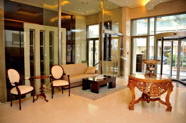 Dolphin Royal Suites — фото 2
