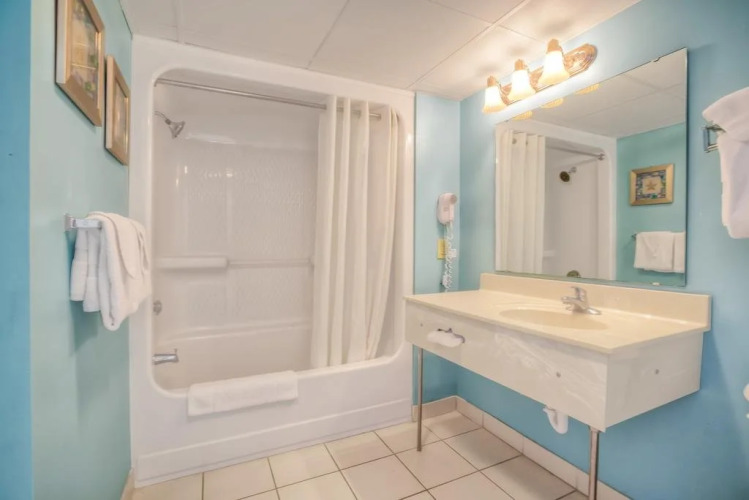 Sand Dunes Resort and Suites