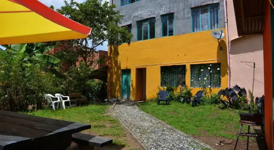 Tomate Cafe Hostel — фото 2