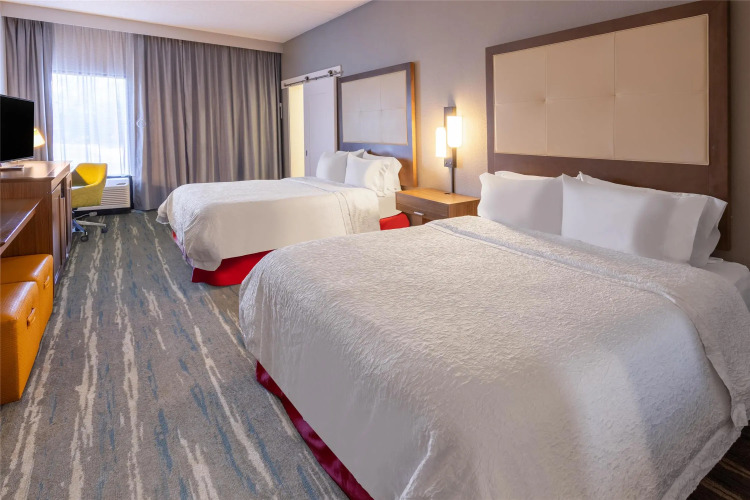 Hampton Inn Commerce — фото 2