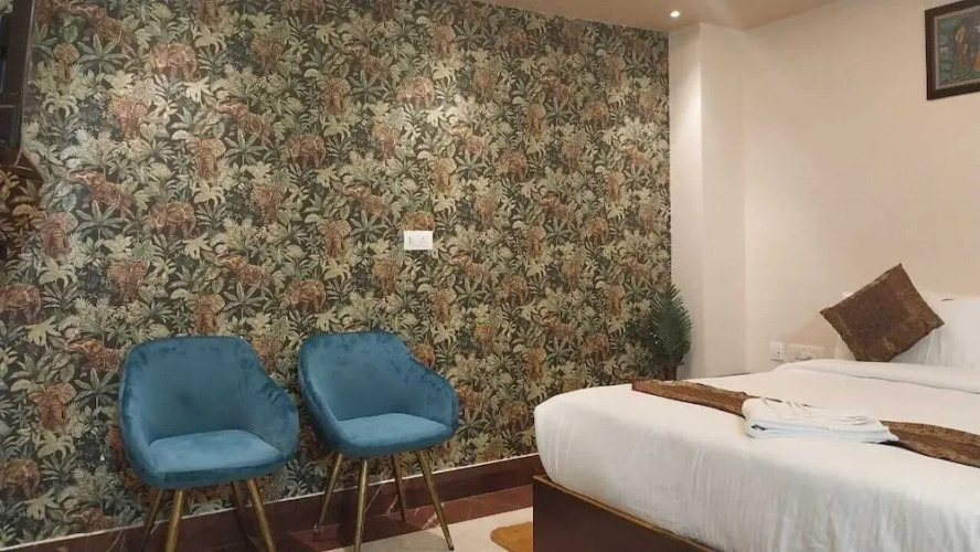 Hotel Sarnath International