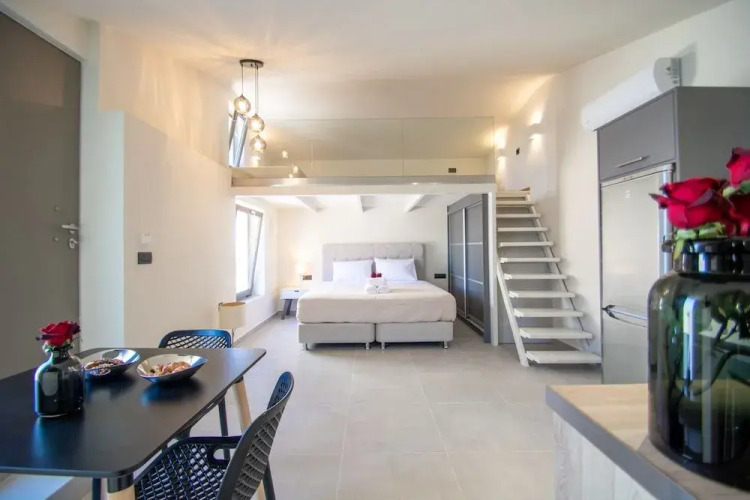 Manthos Beachfront Luxury Suite — фото 2
