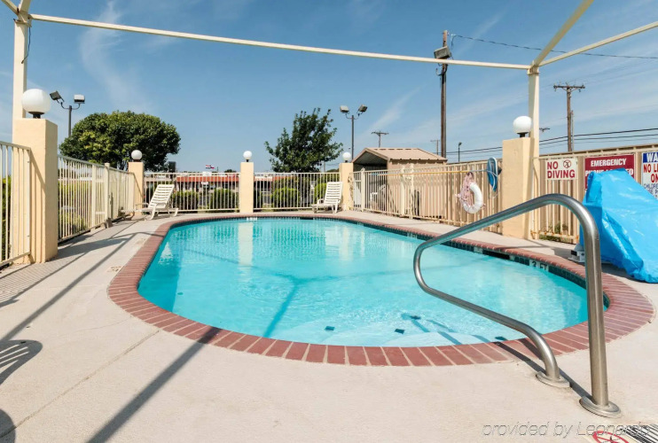 Rodeway Inn — фото 5