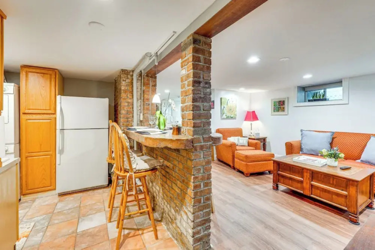 Walkable Poughkeepsie Apartment w/ Shared Yard! — фото 4