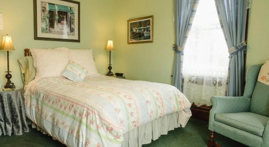 Green Woods Inn — фото 5