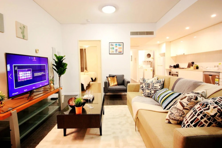 Spacious Apartment Central Location — фото 4