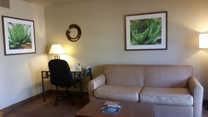 Mesa Golf Inn & Suites — фото 2