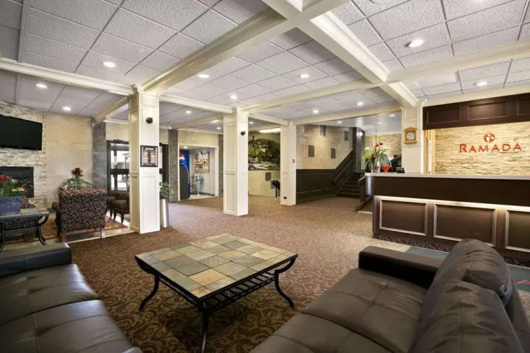 Ramada Lethbridge — фото 2