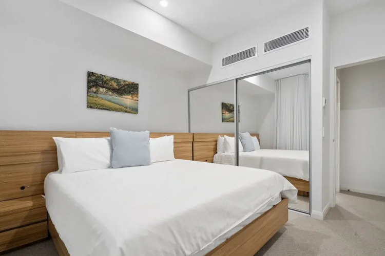Stylish 1-bed Apartment With Rooftop Access — фото 2