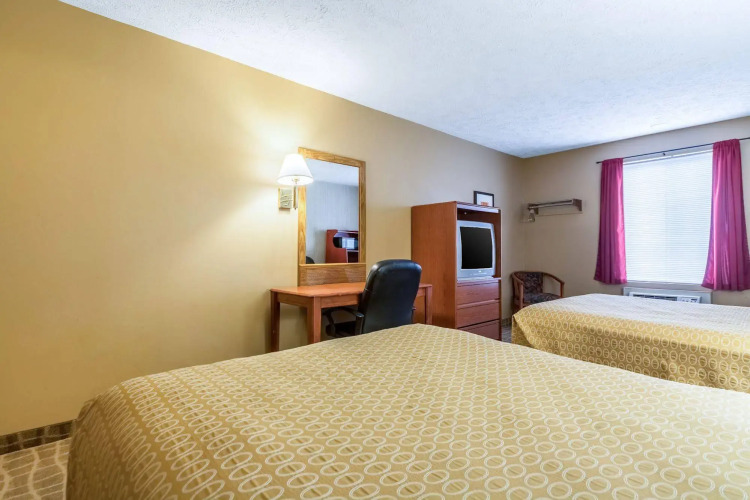 Rodeway Inn — фото 5