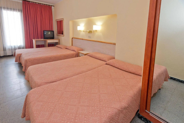 Serhs Hotel Vila de Calella — фото 2