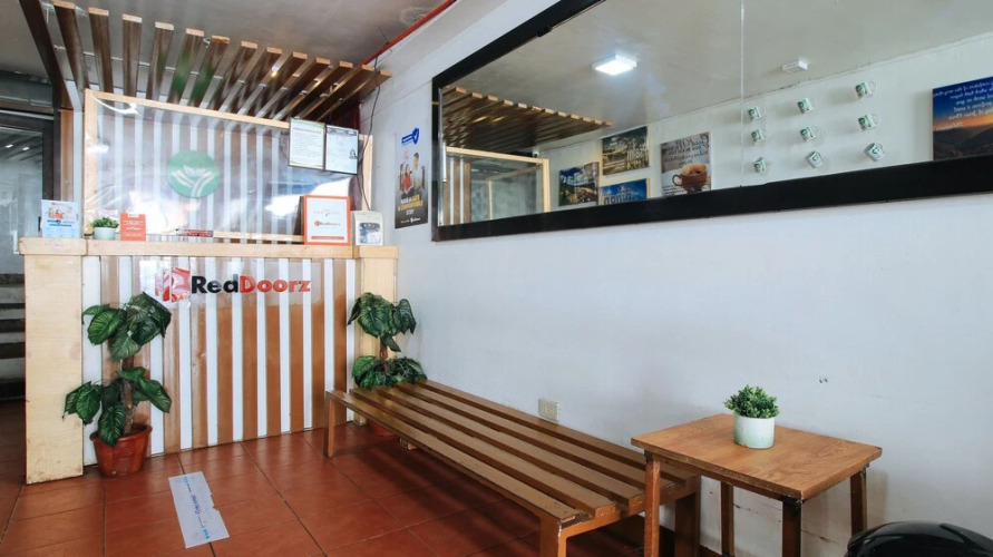 Joy Hostel by RedDoorz — фото 2