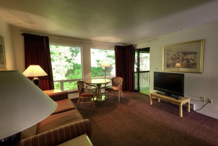Olympic Suites Inn — фото 2