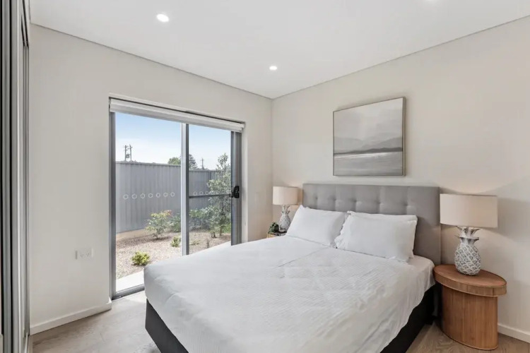 Pristine 3-bed Kiama Unit With Courtyard — фото 2
