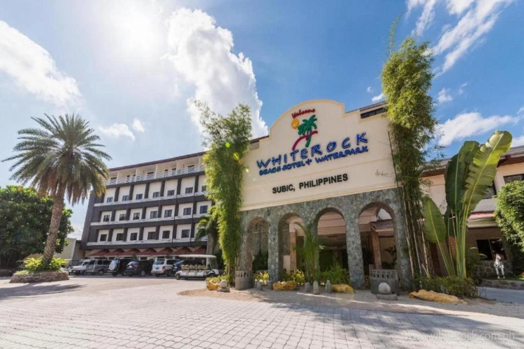 Whiterock Beach Hotel + Waterpark