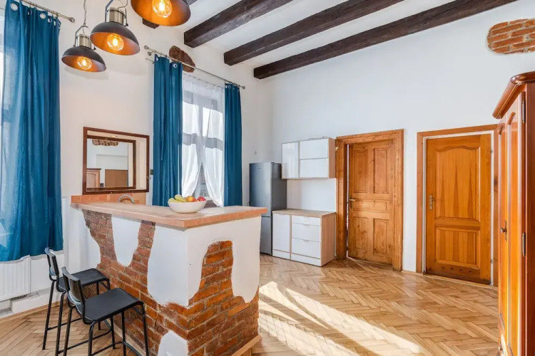 Charming Central Apartment — фото 3