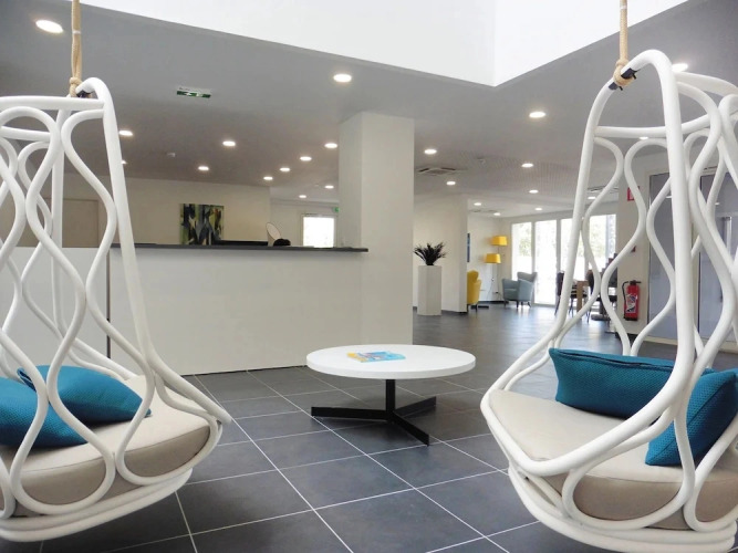 Spacious Getaway w/ Terrace — фото 3