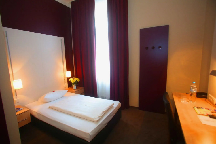 Hotel Columbus