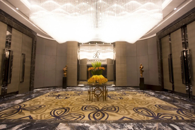 DeRUCCI Hotel — фото 2