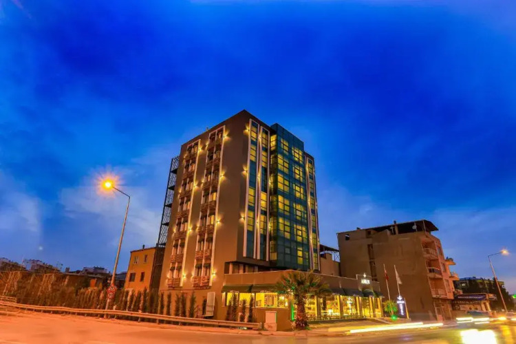 Avwan Hotel Cigli