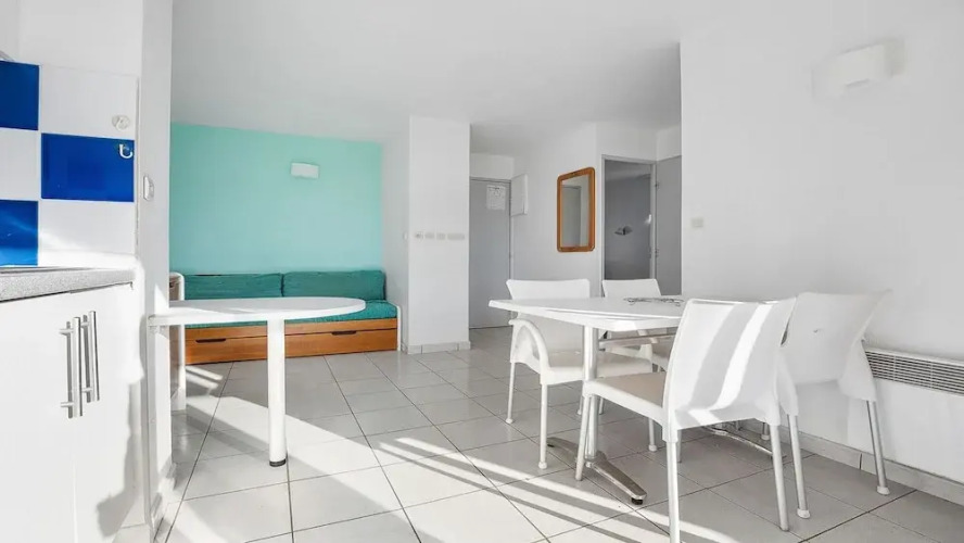 Apartment With Pool Access, Agde — фото 3