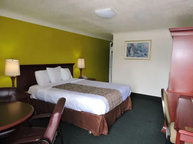 Rodeway Inn — фото 4