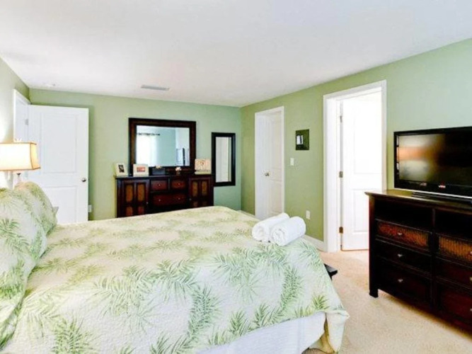 Gorgeous Periwinkle Cottage — фото 2