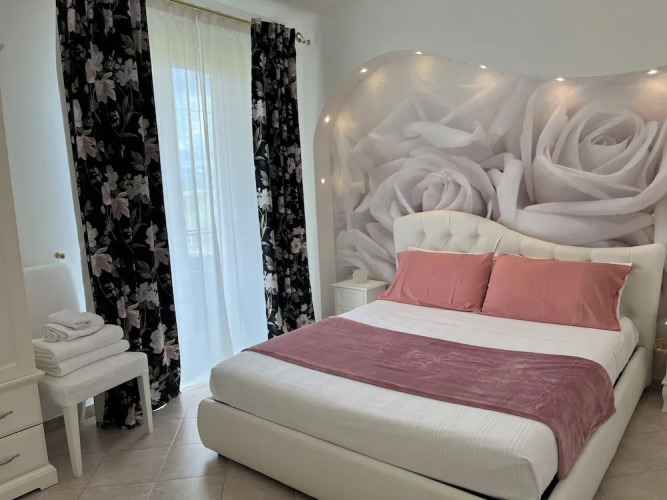 B&B Euthalia