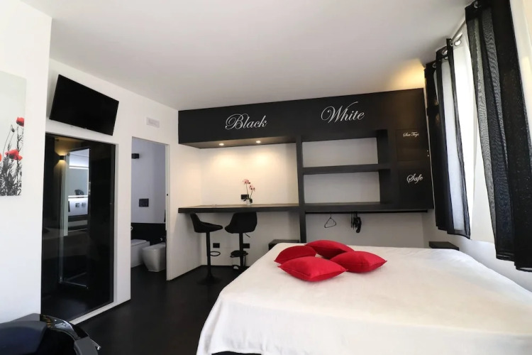 Black&white Otranto Suite — фото 3