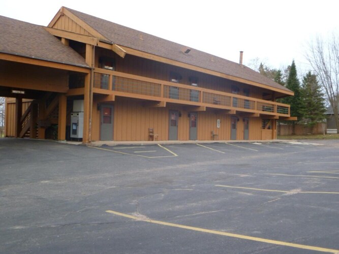 Timber Inn — фото 2