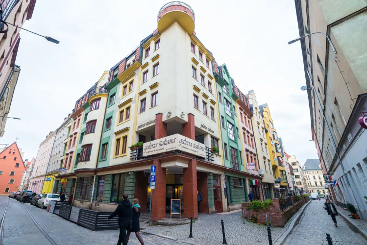 Galeria Italiana Apartments