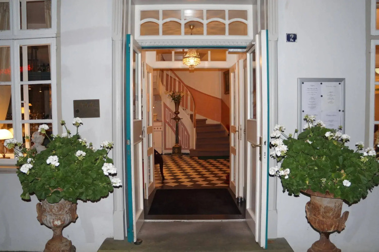 Hotel Busch — фото 2