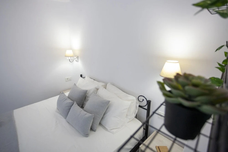 Hephaestus luxury flat Psyrri square — фото 5