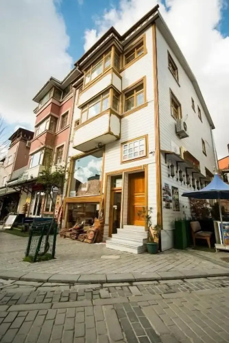 Sultan Corner