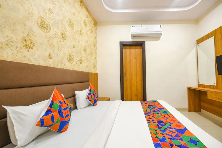 Fabhotel Golden Tree — фото 3