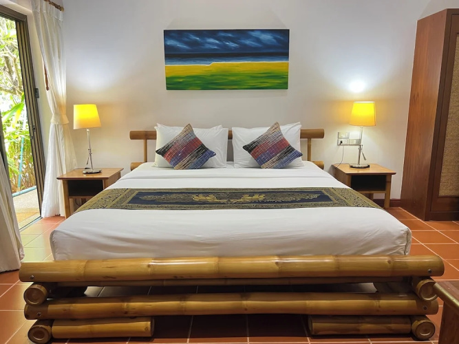 Luxury Four Bed Villa Jasmine, Infinity Pool, Full Staff , Chef and Breakfasts