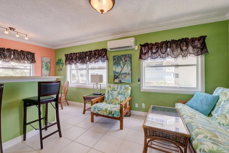 Pompano Beachfront Vacation Rentals — фото 2
