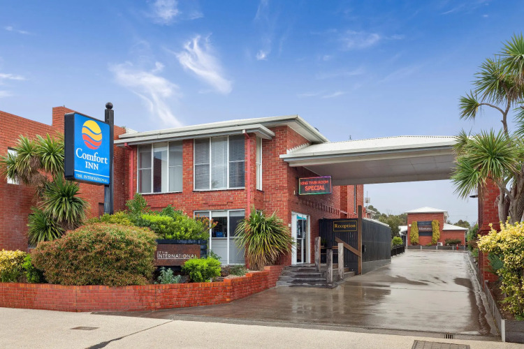 Comfort Inn The International
